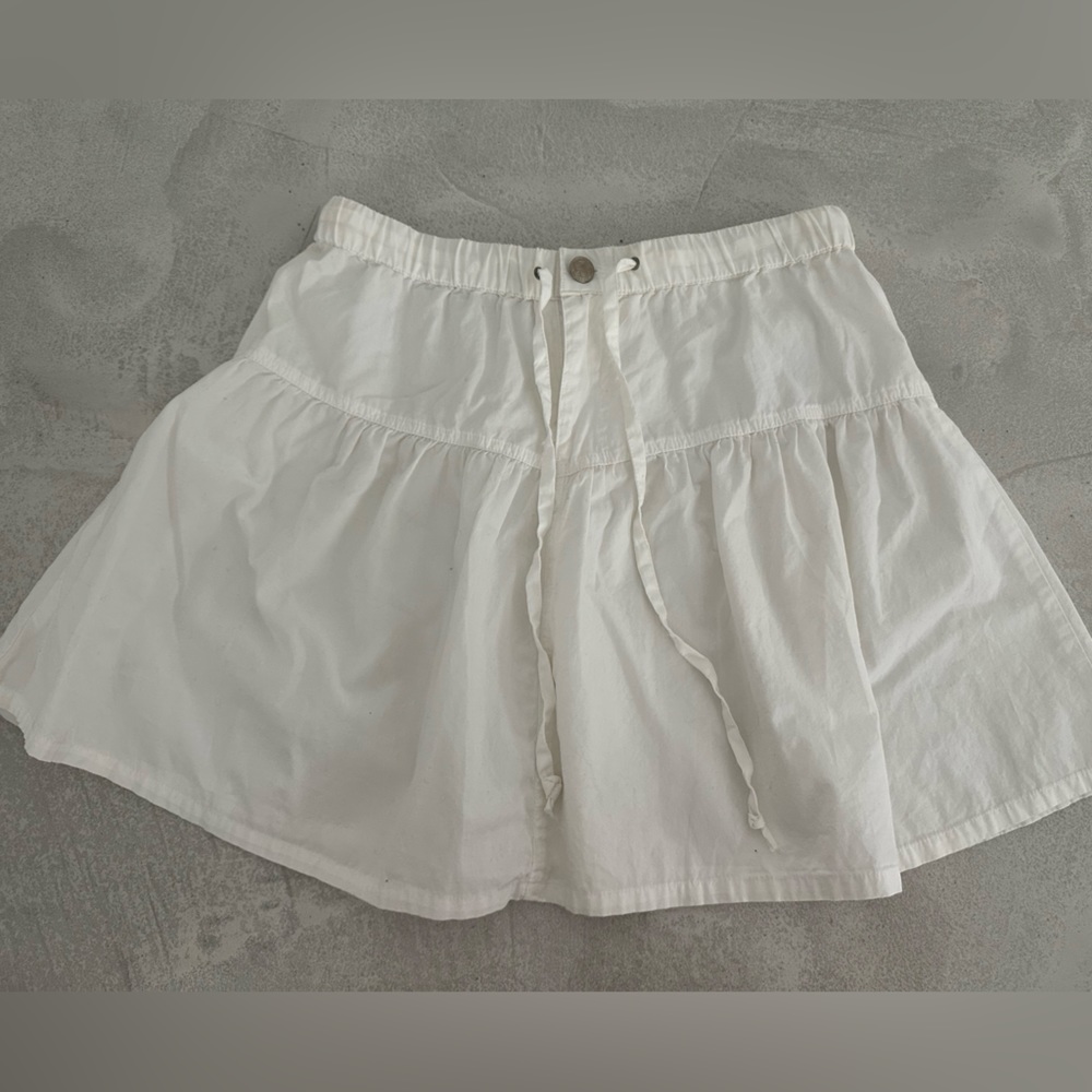 Mossimo white skirt Size M